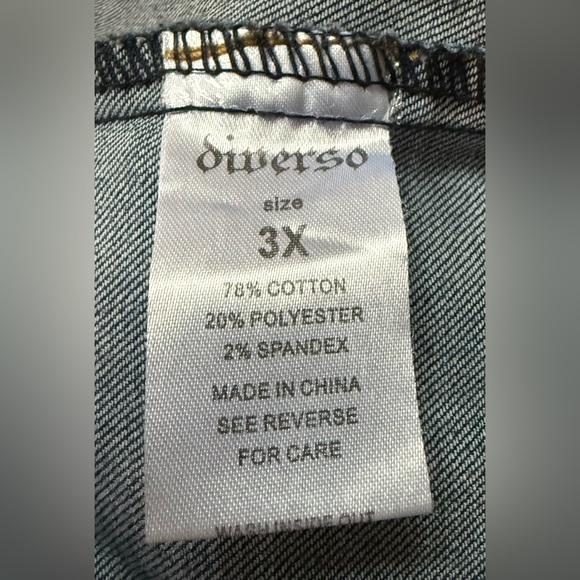 Upcycled Dolly Parton Graphic Tee on Diverso Denim Jean Jacket Size 3X CUSTOM - Picture 8 of 8